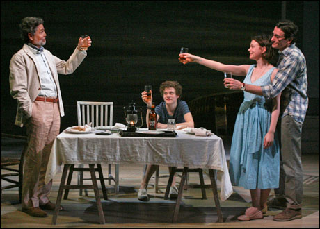 New Images And First Reviews Of Carey Mulligan In American Stage ...