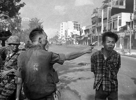 Vietnam street execution